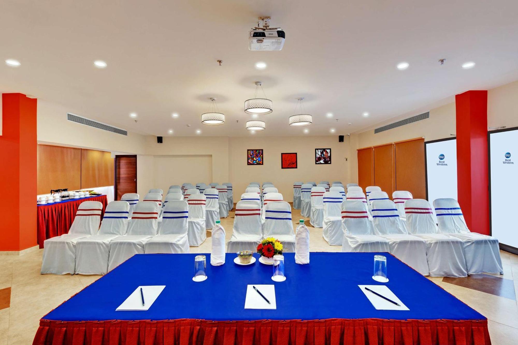 Surestay Plus By Best Western Amritsar Esterno foto