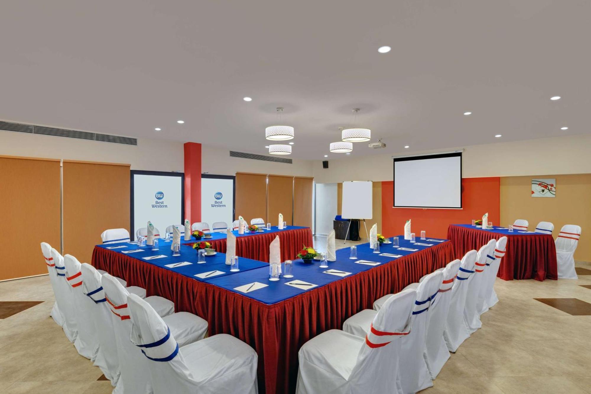 Surestay Plus By Best Western Amritsar Esterno foto