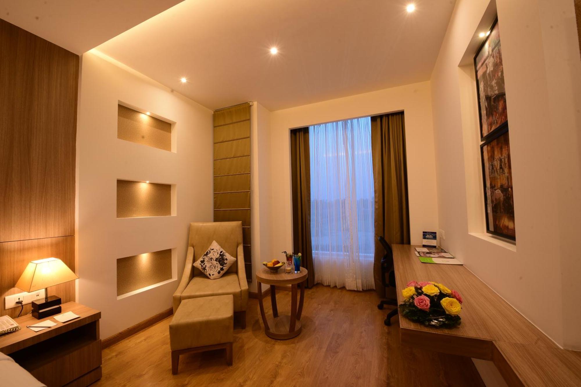 Surestay Plus By Best Western Amritsar Esterno foto