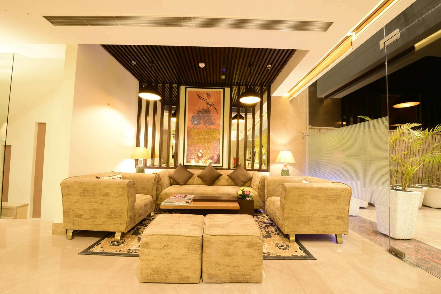 Surestay Plus By Best Western Amritsar Interno foto