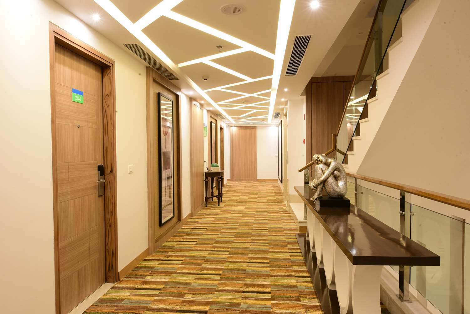 Surestay Plus By Best Western Amritsar Interno foto