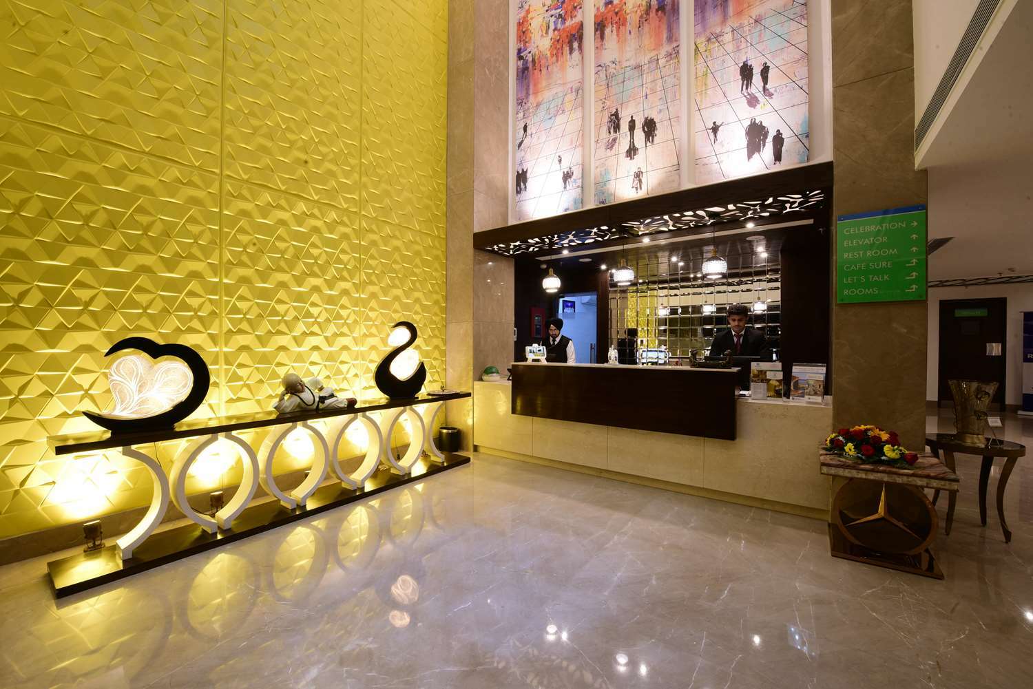 Surestay Plus By Best Western Amritsar Interno foto