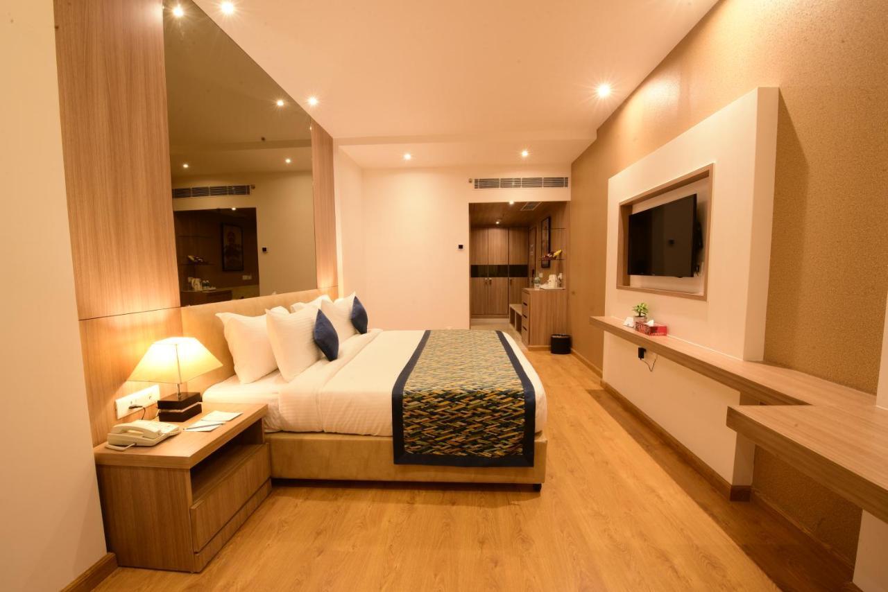 Surestay Plus By Best Western Amritsar Esterno foto