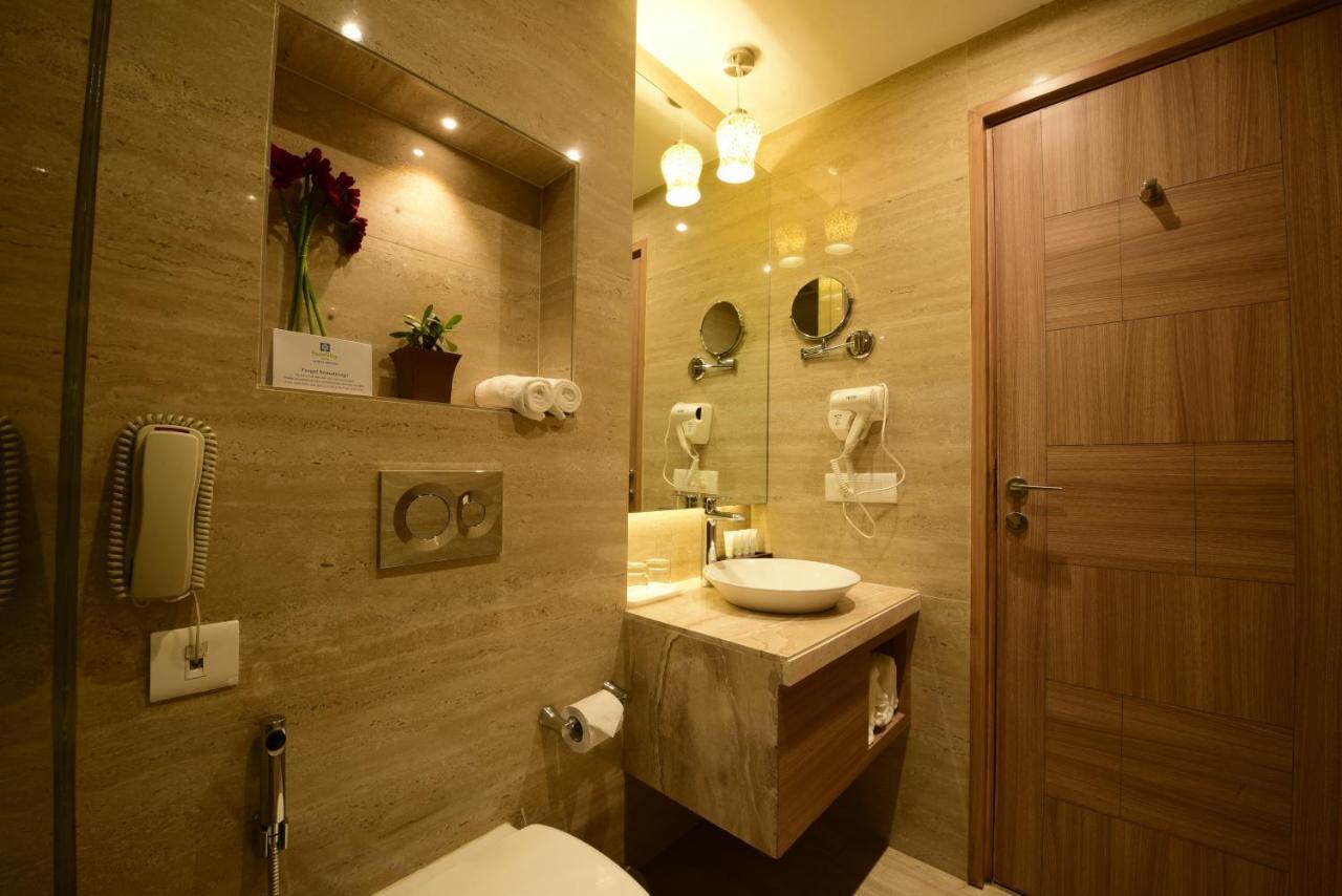 Surestay Plus By Best Western Amritsar Esterno foto