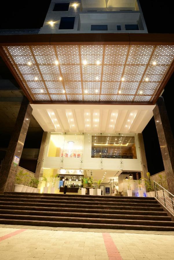 Surestay Plus By Best Western Amritsar Esterno foto